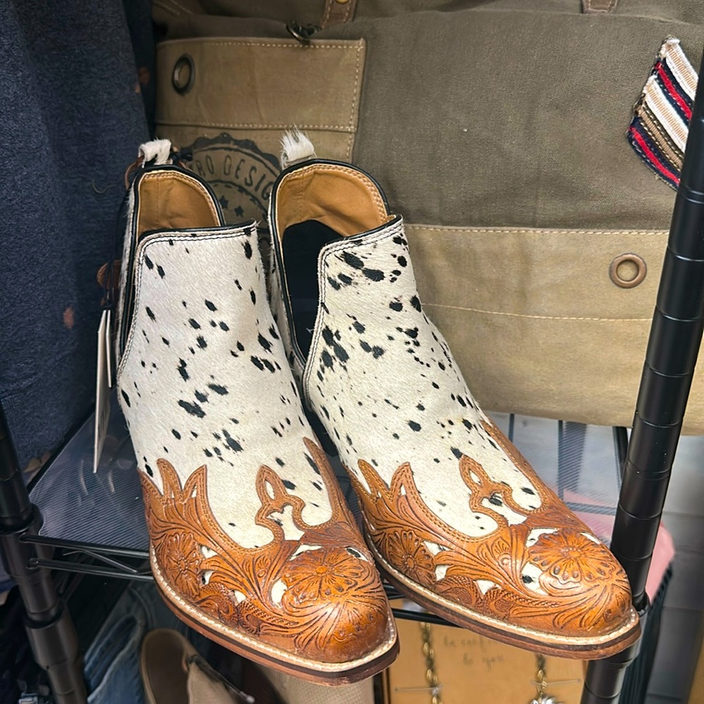 Myra cowhide hand tooled cowboy boots